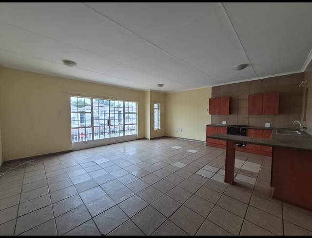 2 BEDROOM APARTMENT FOR SALE IN BRAKPAN NORTH